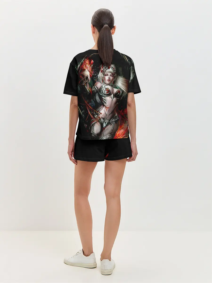 Женская пижама с шортами / Ведьма с красными глазами