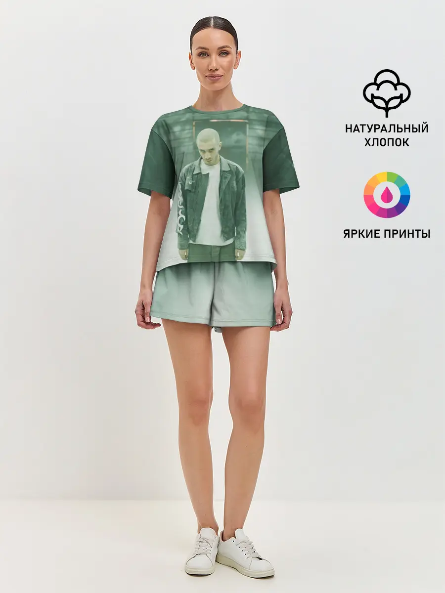 Женская пижама с шортами / Хаски в комнате