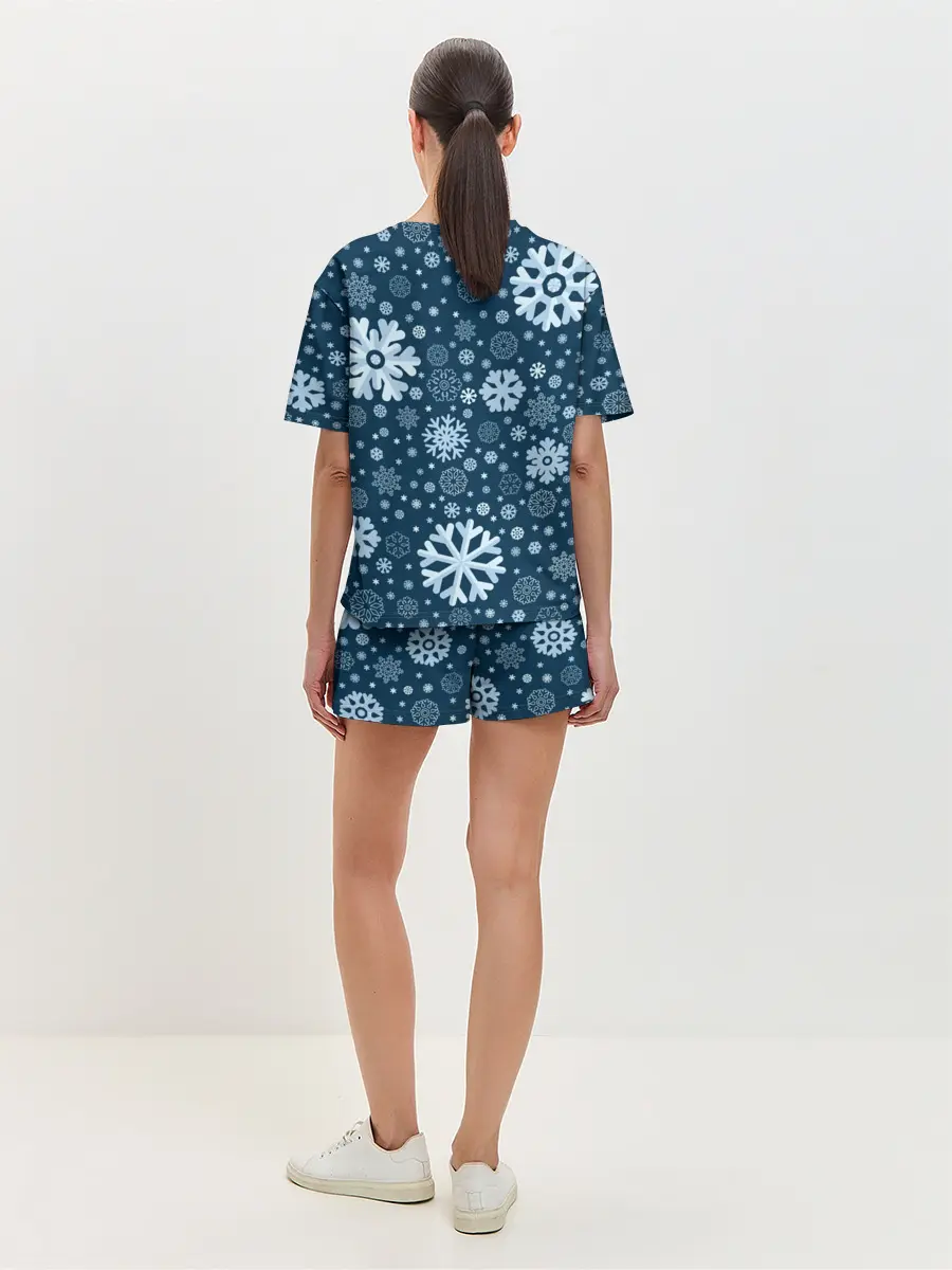 Женская пижама с шортами / Новогодние снежинки, новый год