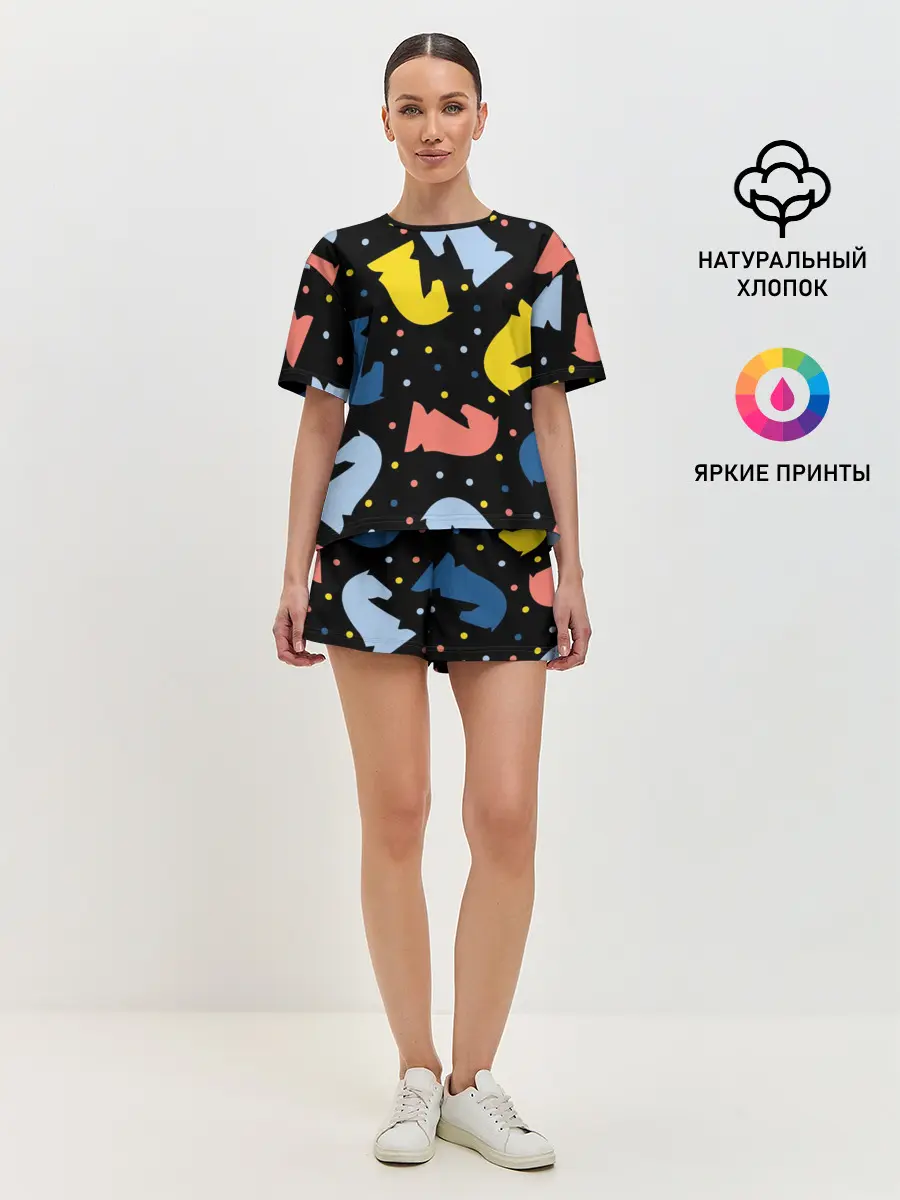 Женская пижама с шортами / Шахматные фигуры цветные