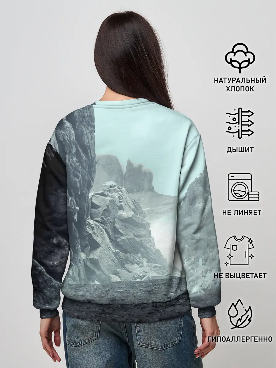 Женский свитшот / Волк в горах