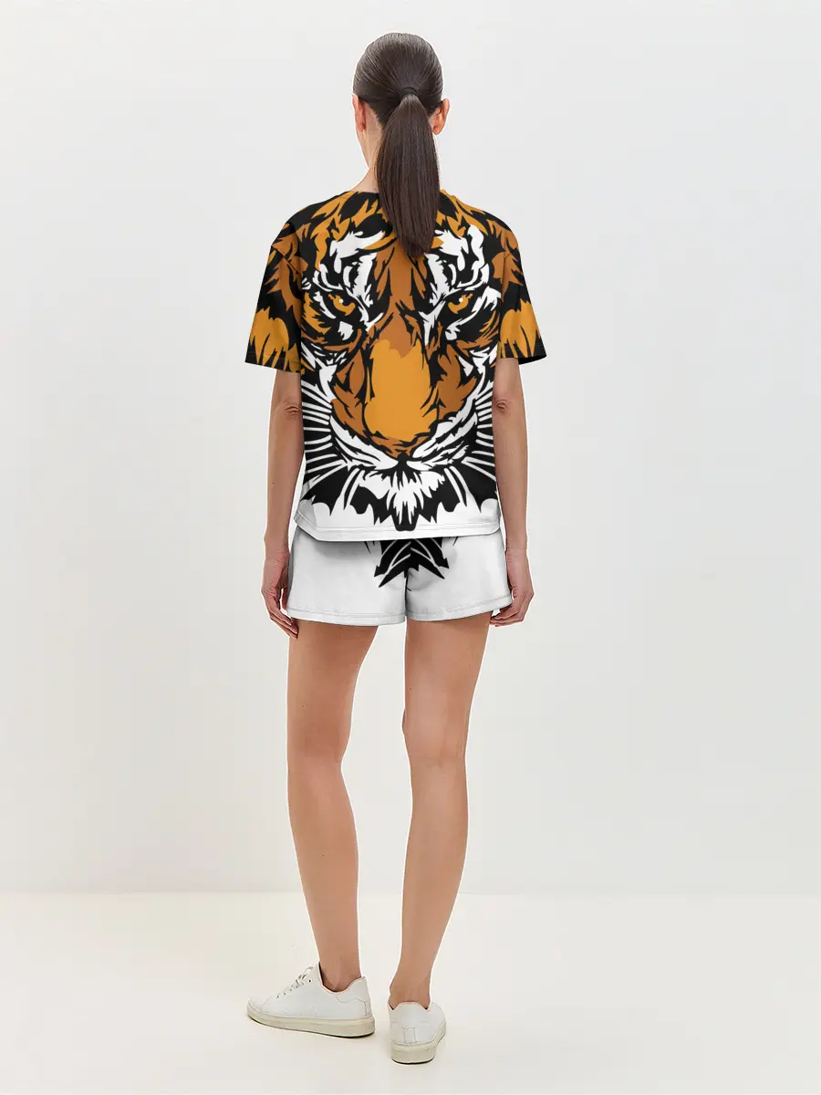 Женская пижама с шортами / Взгляд хозяина джунглей