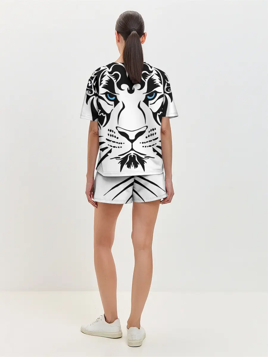 Женская пижама с шортами / Водяной голубоглазый тигр