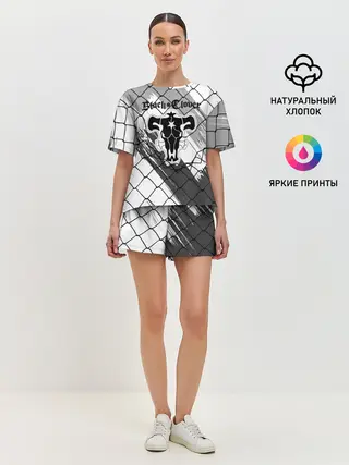 Женская пижама с шортами / Чёрный клевер бык за решеткой.