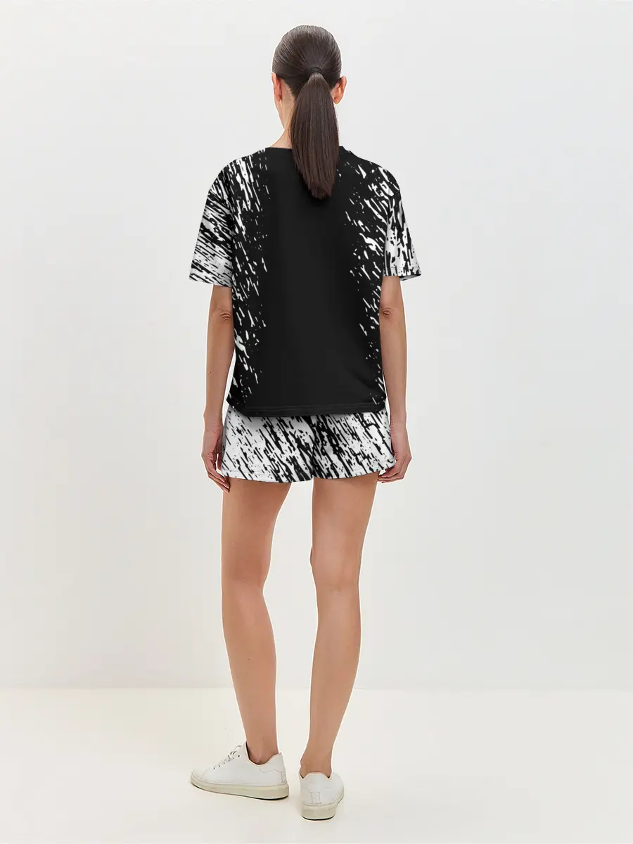 Женская пижама с шортами / Берсерк серьезный взгляд.