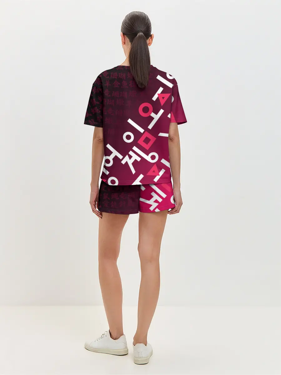 Женская пижама с шортами / ИГРА В КАЛЬМАРА, ИЕРОГЛИФЫ ЛОГО