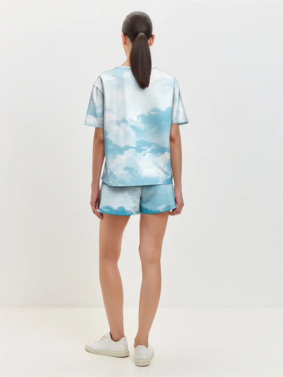 Женская пижама с шортами / Плотные облака