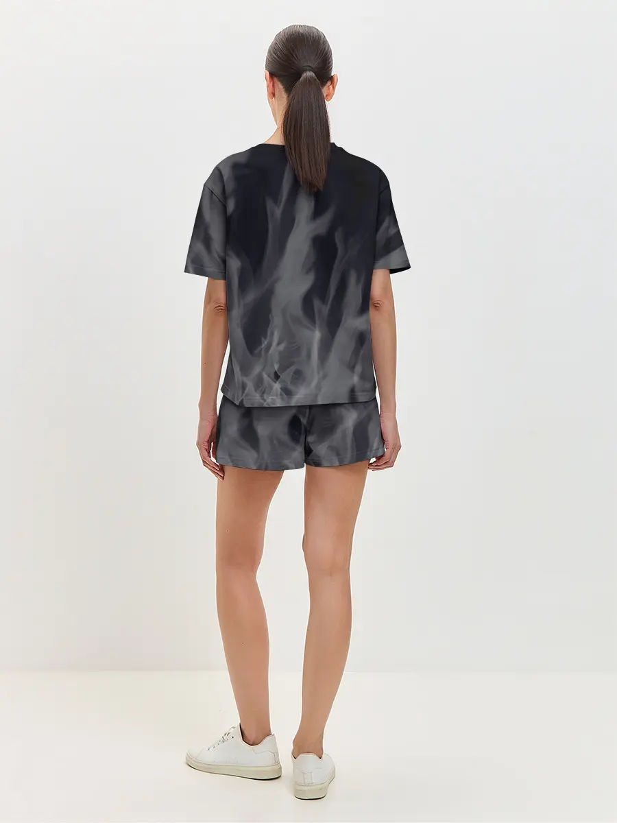 Женская пижама с шортами / Белое пламя