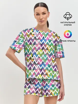 Женская пижама с шортами / Кривая линия и цветы