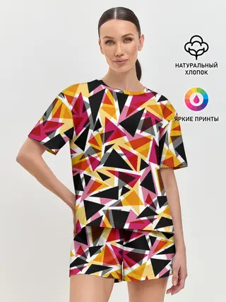 Женская пижама с шортами / Разноцветные треугольники