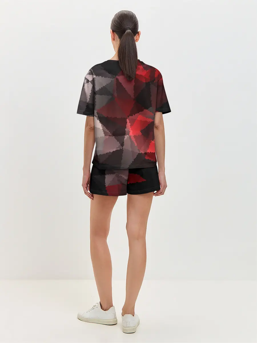Женская пижама с шортами / Серо-красная абстракция