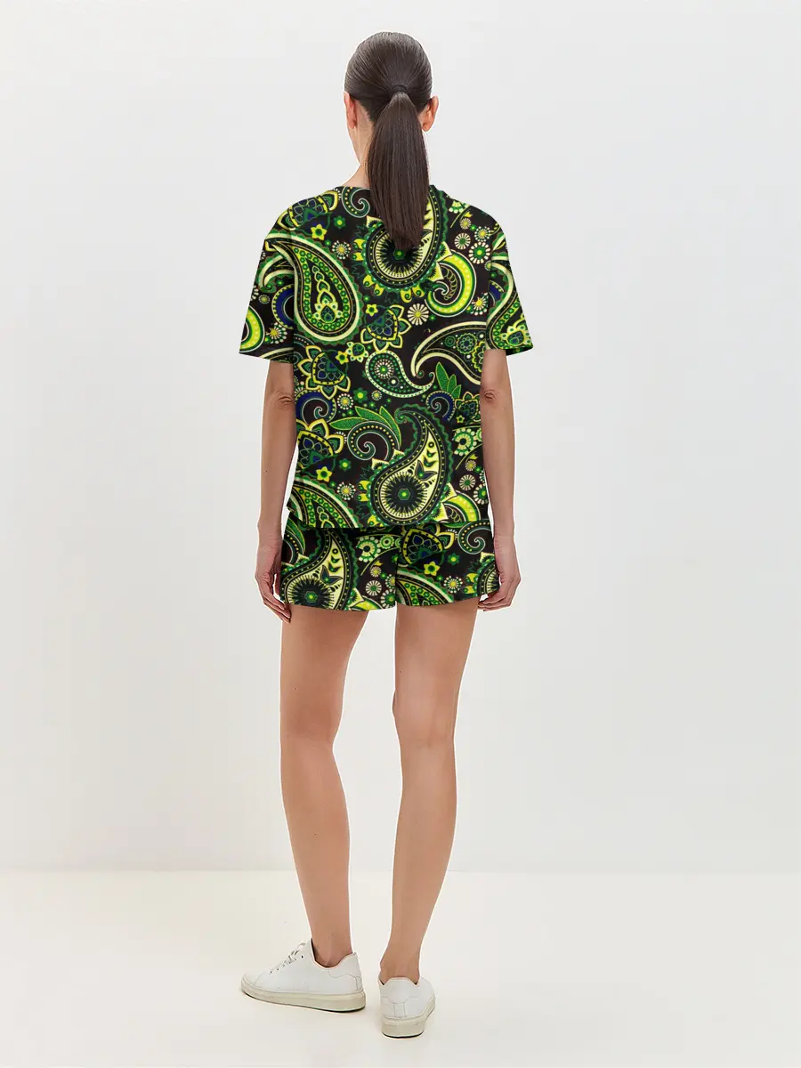 Женская пижама с шортами / Ярко зеленые славянские узоры