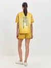 Женская пижама с шортами / Лучше старенький ТТ... желтый фон