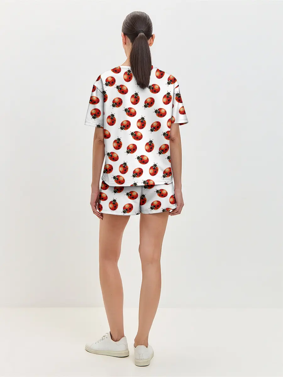 Женская пижама с шортами / Нашествие божьих коровок