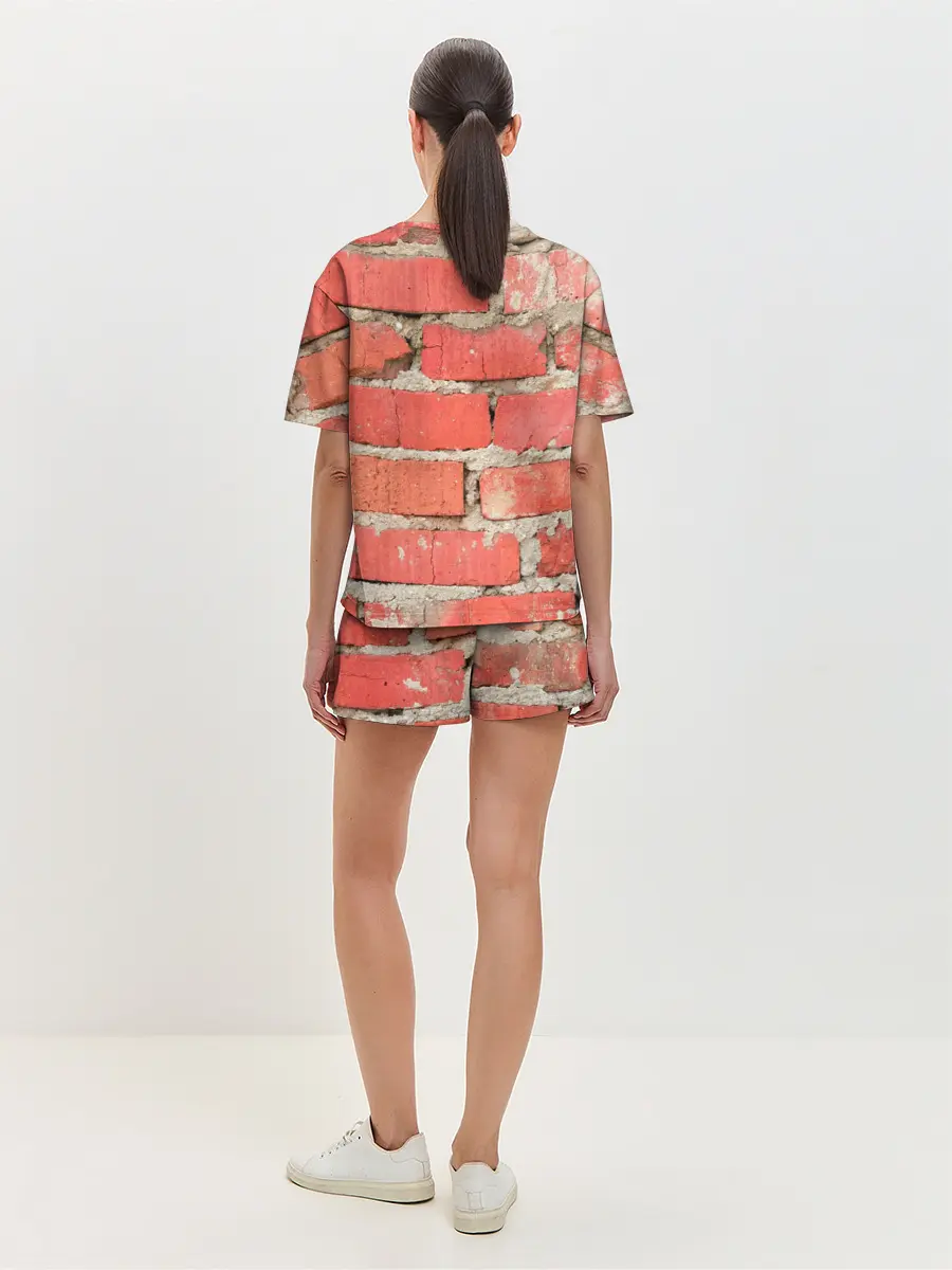 Женская пижама с шортами / Кирпичная стена