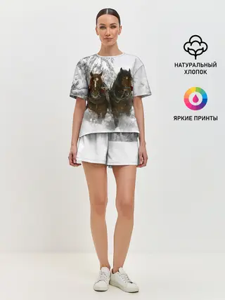 Женская пижама с шортами / Лошади и снег