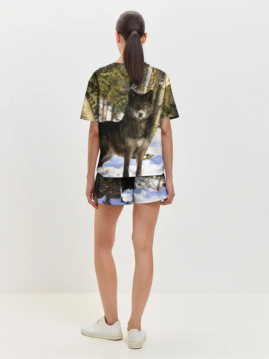 Женская пижама с шортами / Волк и снег