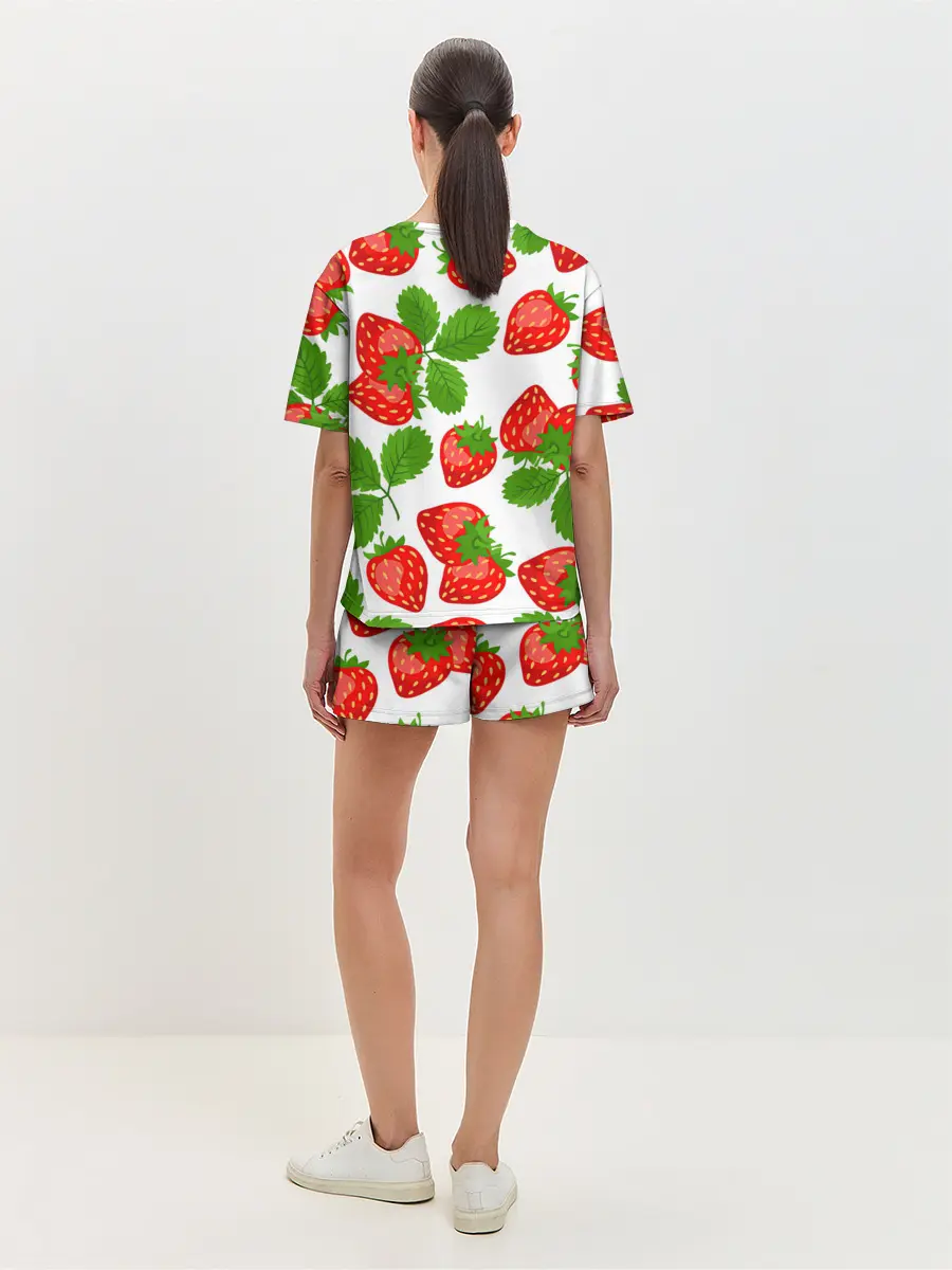 Женская пижама с шортами / Клубника
