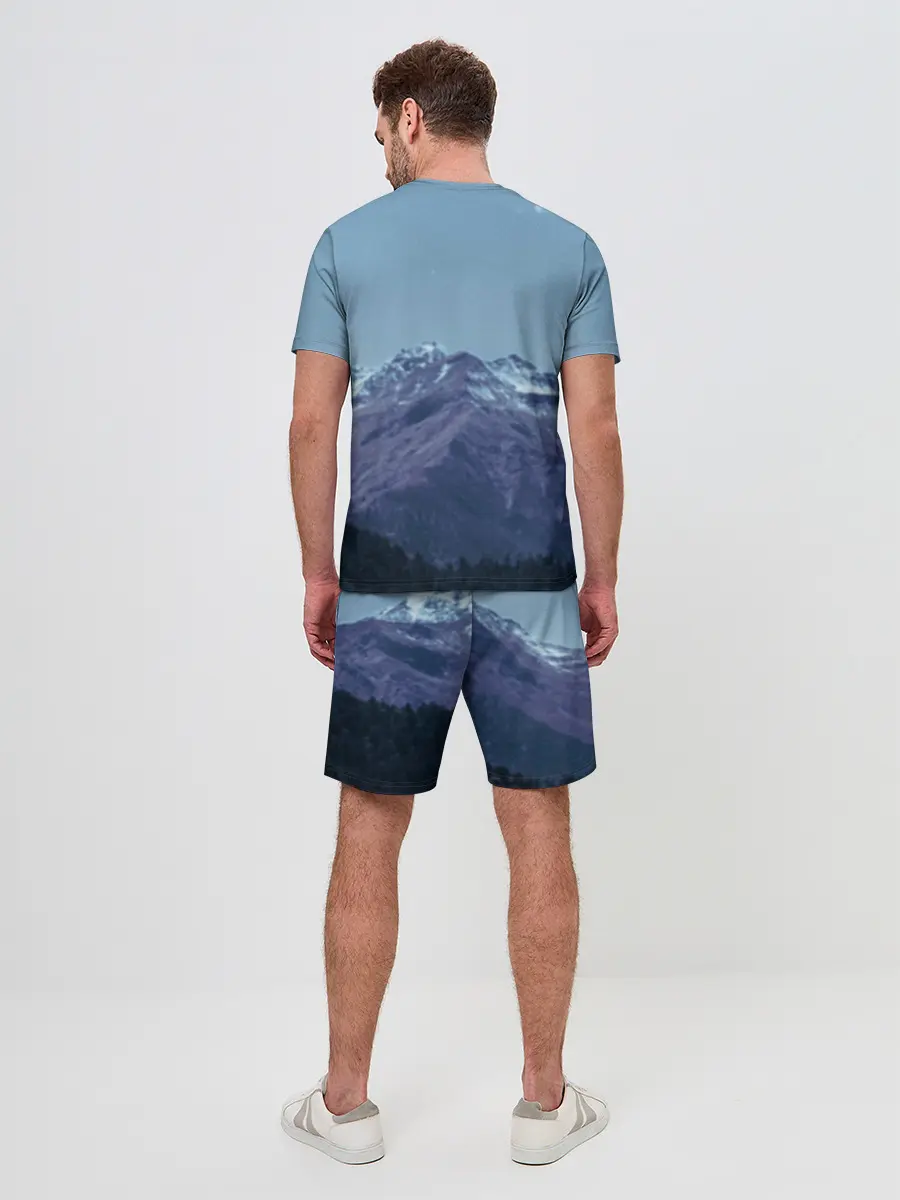 Мужской костюм с шортами / Рафталия