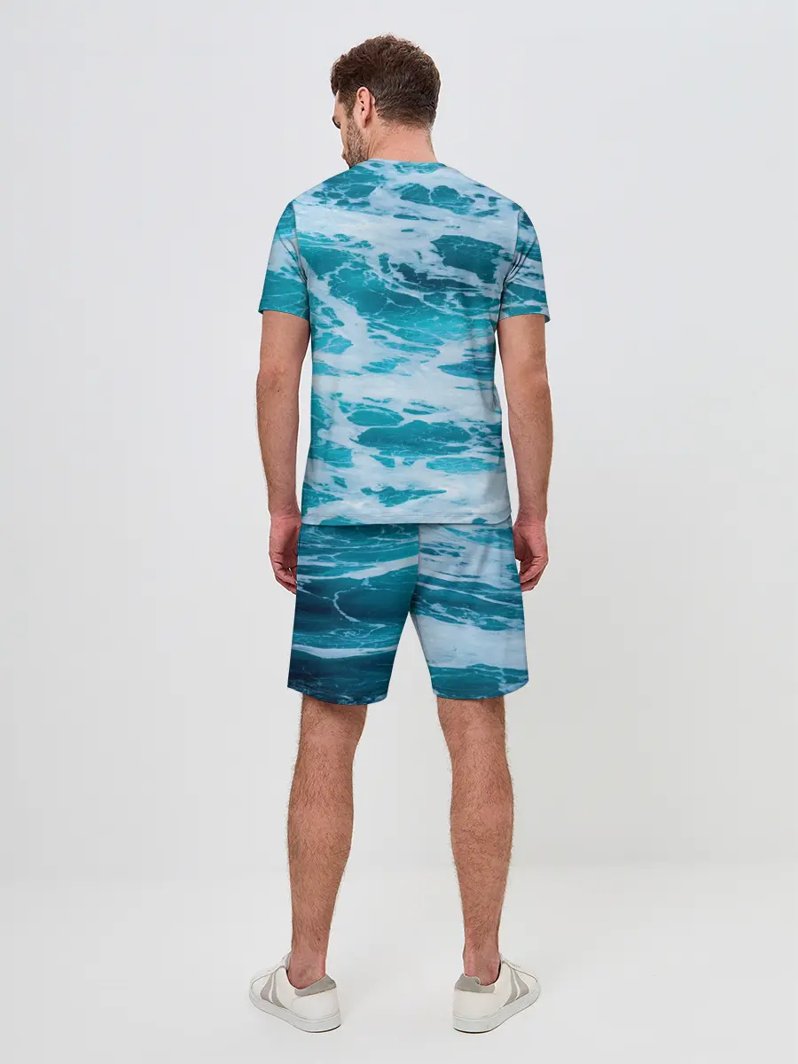 Мужской костюм с шортами / Вода волны пена море