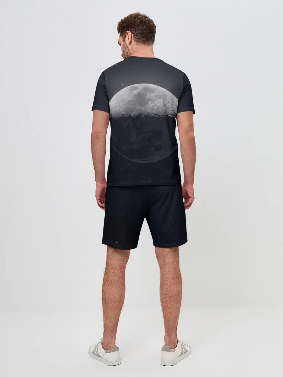 Мужской костюм с шортами / луна