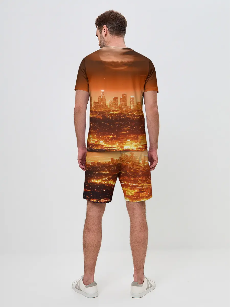 Мужской костюм с шортами / ночной город