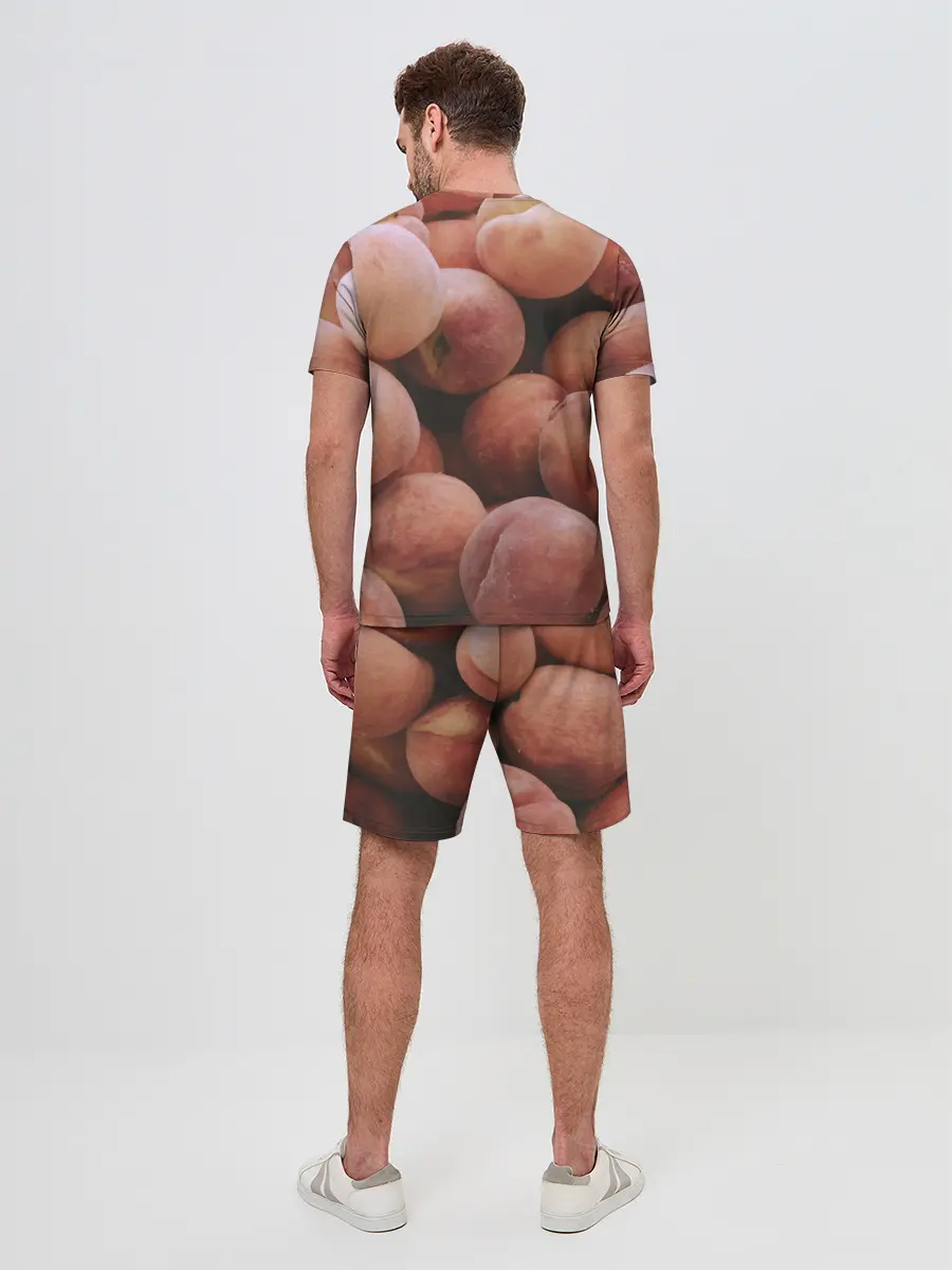 Мужской костюм с шортами / Персики.