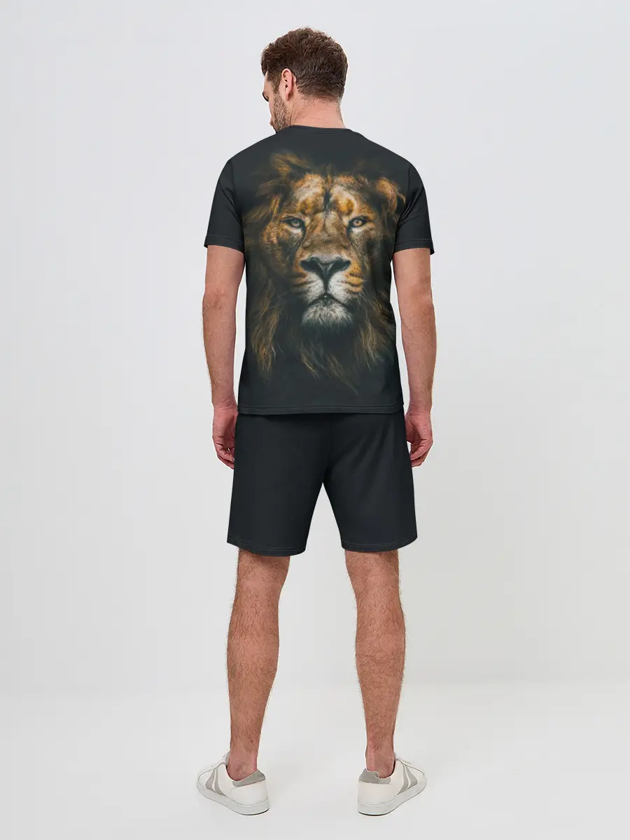 Мужской костюм с шортами / Лев