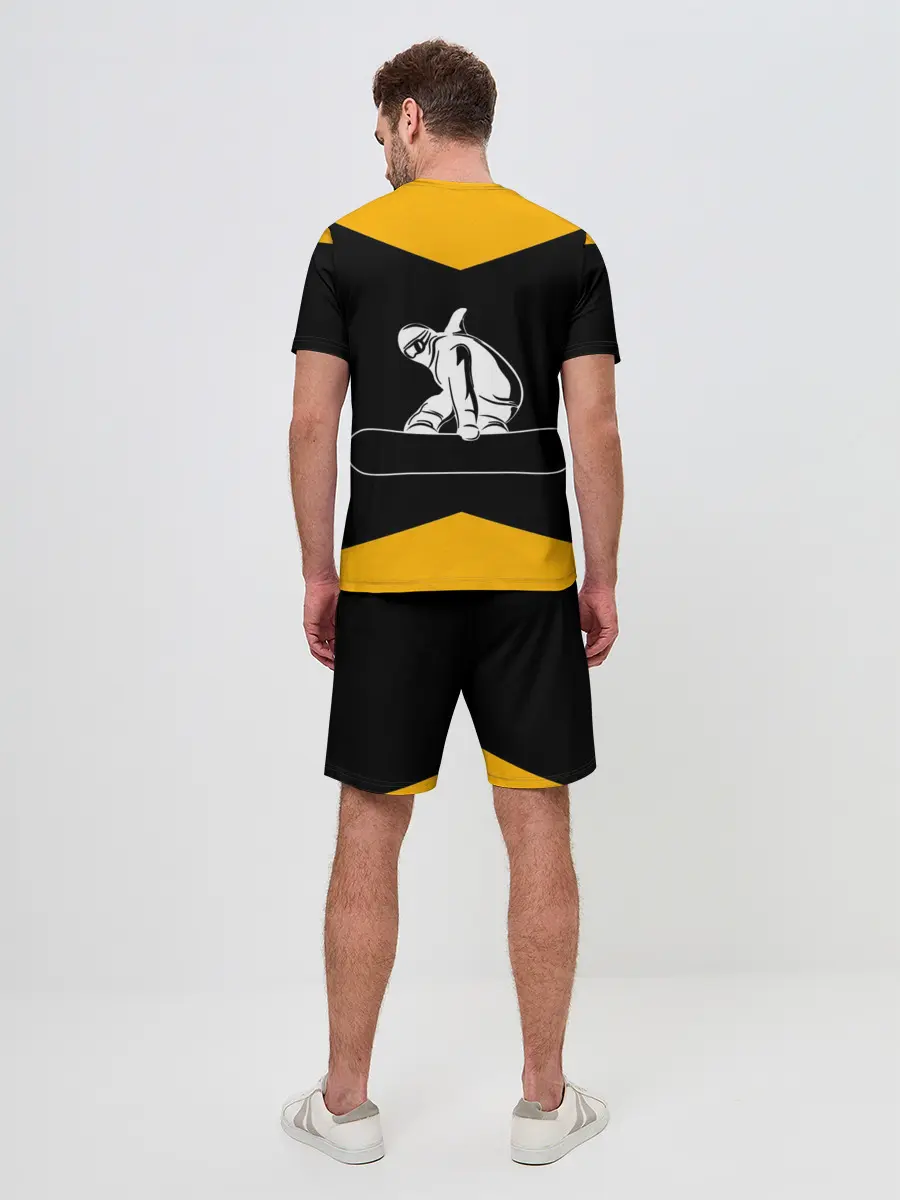 Мужской костюм с шортами / Сноубордист