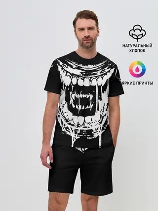 Мужской костюм с шортами / Чужой