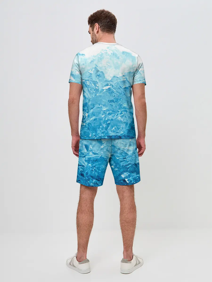 Мужской костюм с шортами / Лёд
