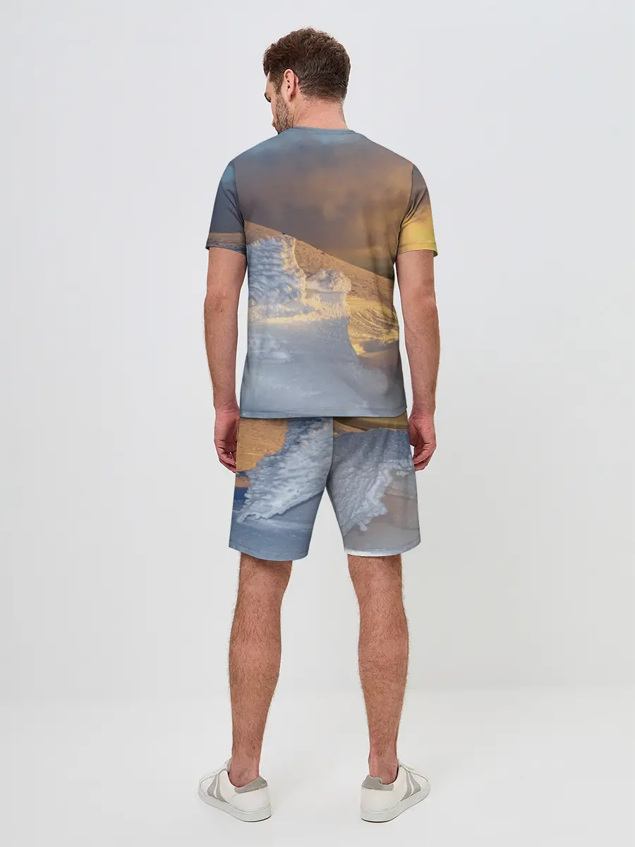 Мужской костюм с шортами / Снежная долина