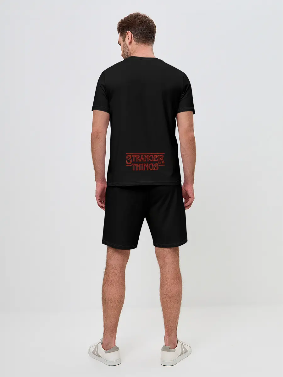 Мужской костюм с шортами / Очень странные дела