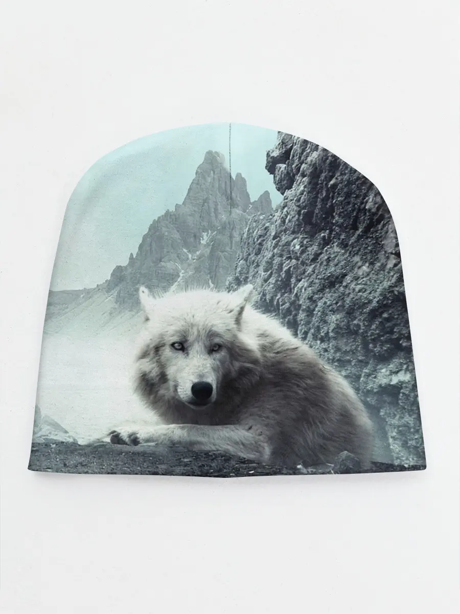 Детская шапка / Волк в горах