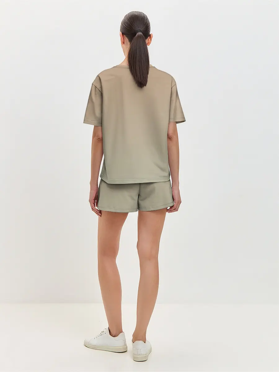 Женская пижама с шортами / Девушка ящерица