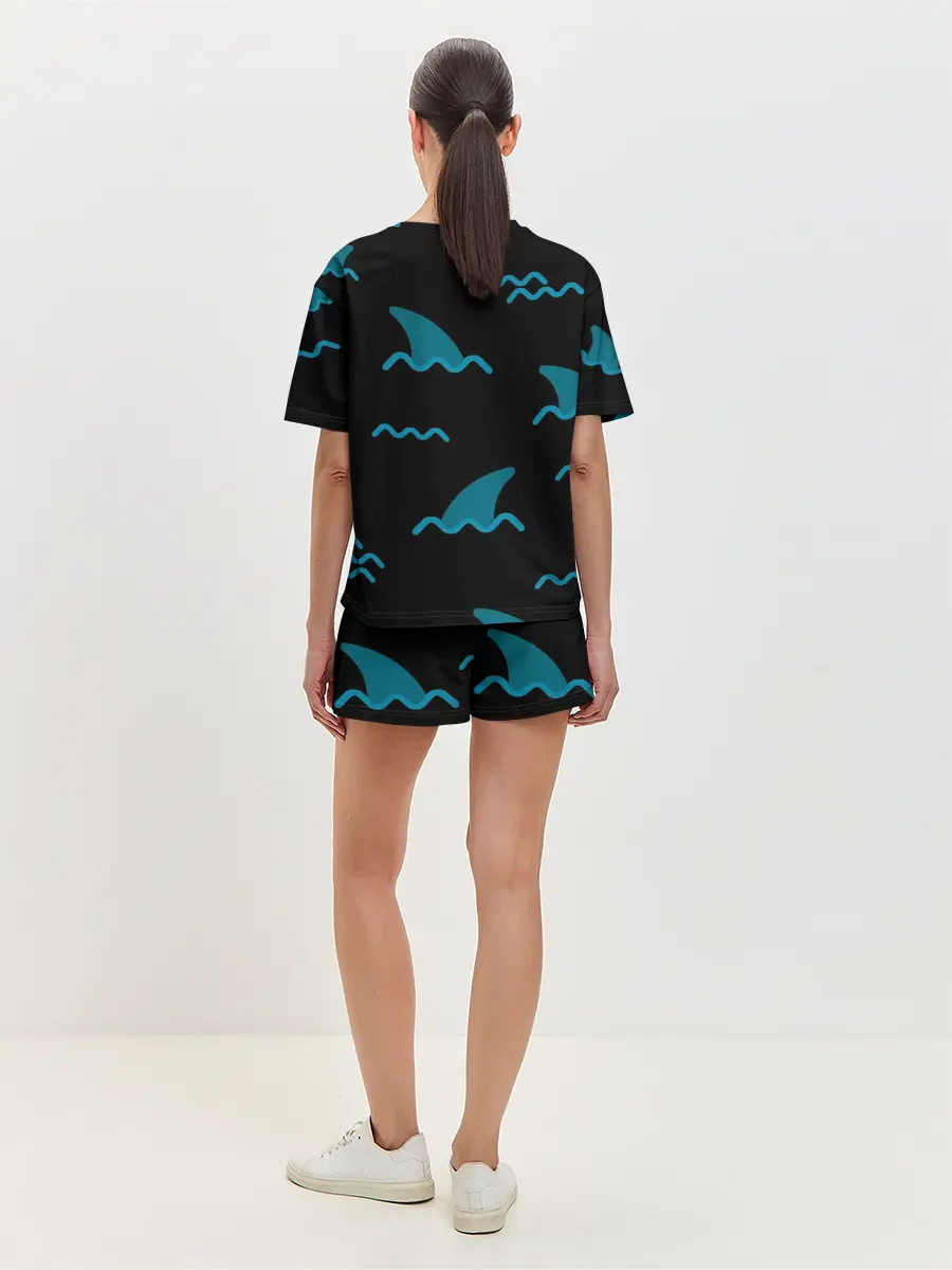 Женская пижама с шортами / Плавники акул