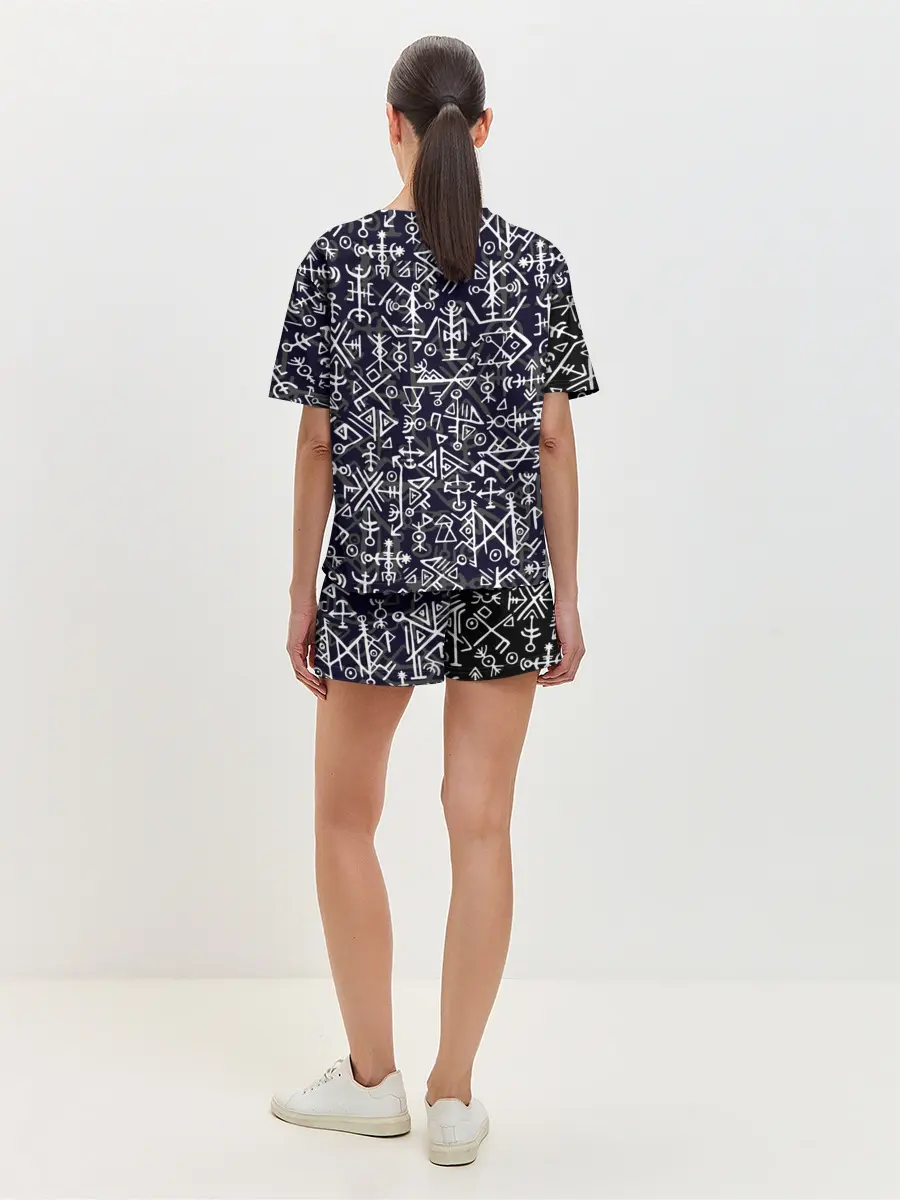 Женская пижама с шортами / Руны