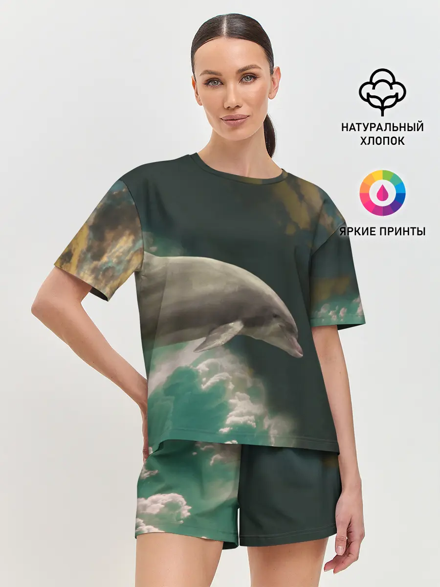 Женская пижама с шортами / Дельфин в облаках