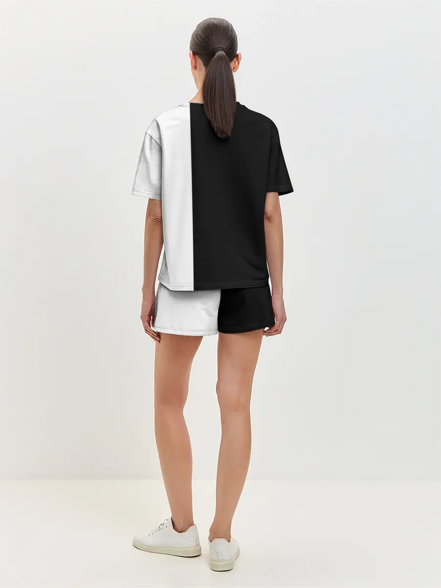 Женская пижама с шортами / Черно белый силуэт Танджиро