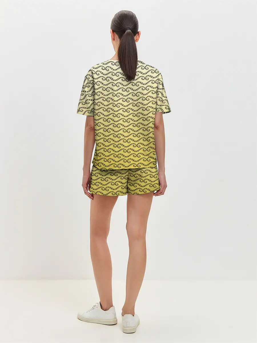 Женская пижама с шортами / рисованный узор усы червячки