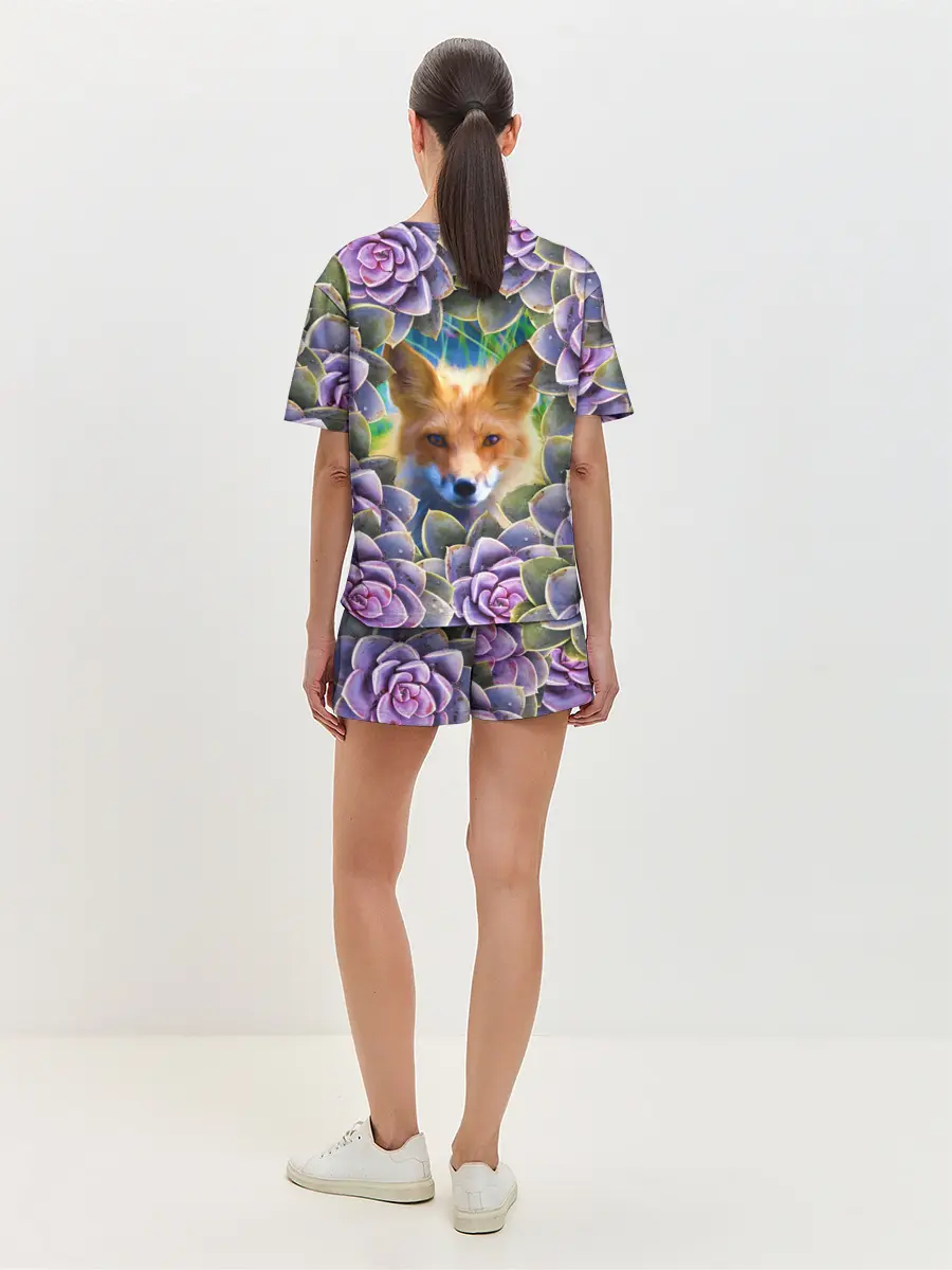 Женская пижама с шортами / Лиса среди цветов