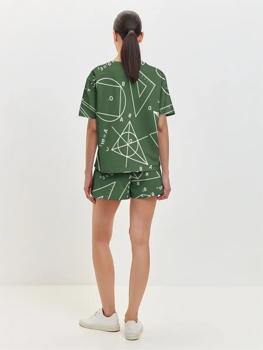 Женская пижама с шортами / Геометрия теоремы и признаки