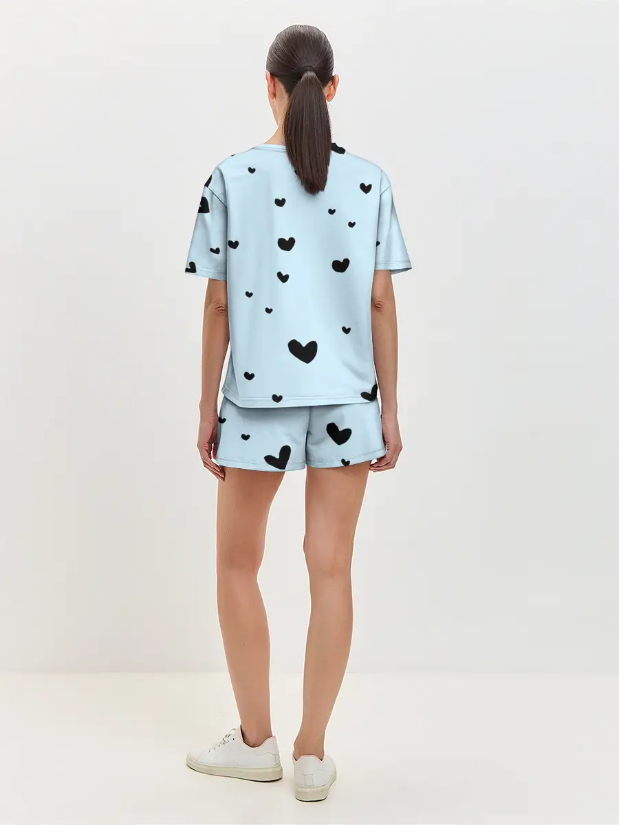 Женская пижама с шортами / Танджиро Камадо черные сердечки