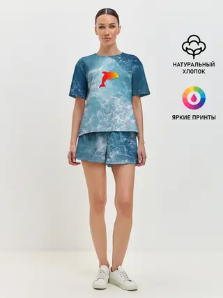 Женская пижама с шортами / Дельфин в море