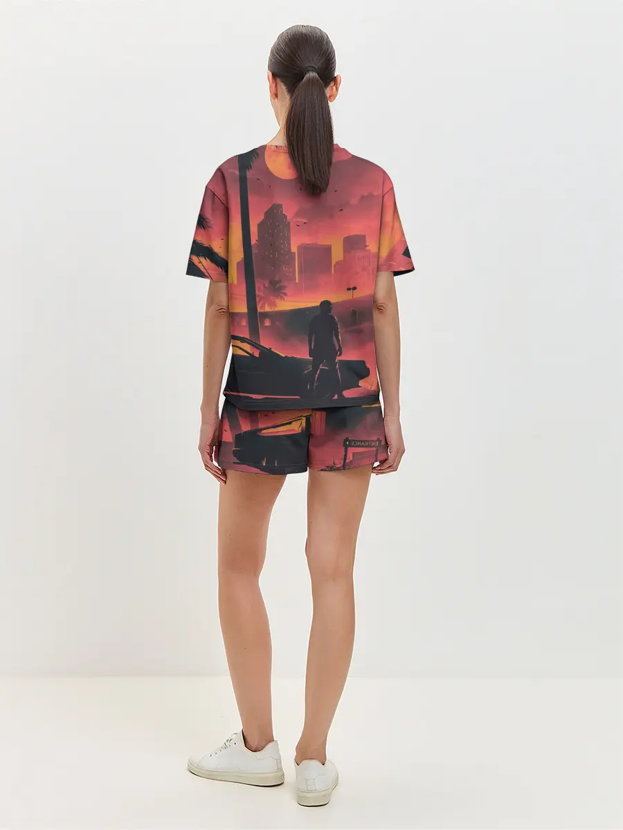 Женская пижама с шортами / MY GUN IS MUCH BIGGER THAN YOU