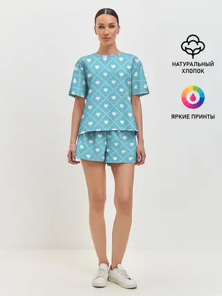 Женская пижама с шортами / Белые сердечки на голубом фоне