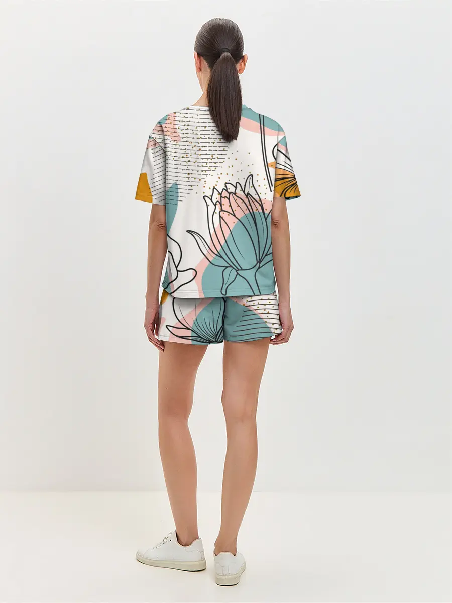 Женская пижама с шортами / Цветы