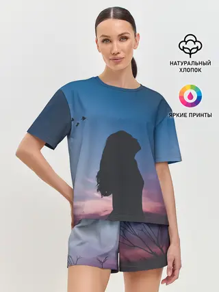 Женская пижама с шортами / Девушка