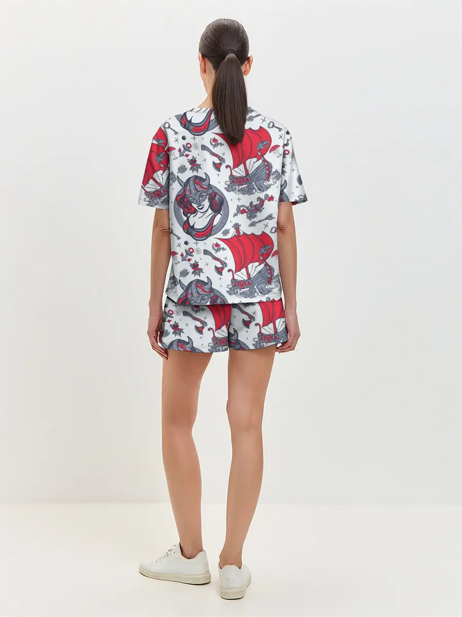 Женская пижама с шортами / Корабли и девушка викинг