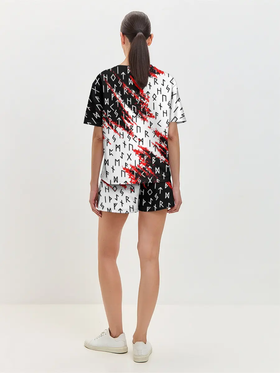 Женская пижама с шортами / БОГ ОДИН